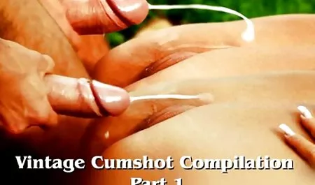 Một người đàn ông trẻ bắn một 60 phim sex cập nhật mới nhất tuổi gái điếm.