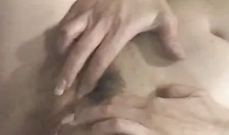 Một sex nhật vú khủng cặp vợ chồng trẻ trong một căn phòng với tan chảy MMS mạng video.