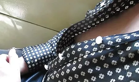 Làm tình với người hàng xóm ghi lại phim sex nhật bản lén lút